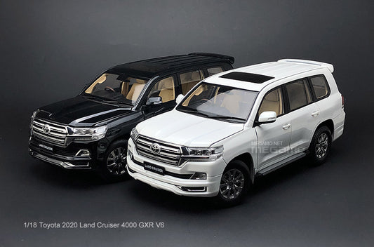 1/18 KengFai Toyota Land Cruiser LC200 2020 4000 VXR V6 White Black Full Open Diecast