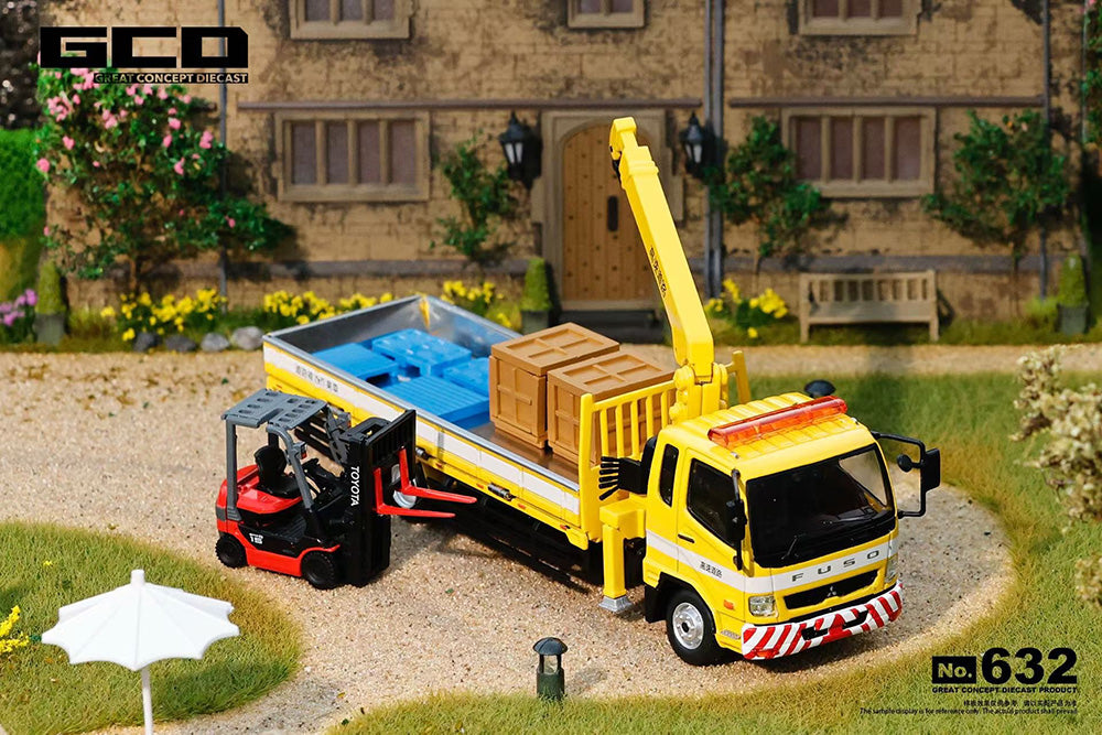 Pre Order 1/64 GCD Mitsubishi Fuso Fighter 1024 Truck with Crane + Toyota Forklift Set Diecast Model