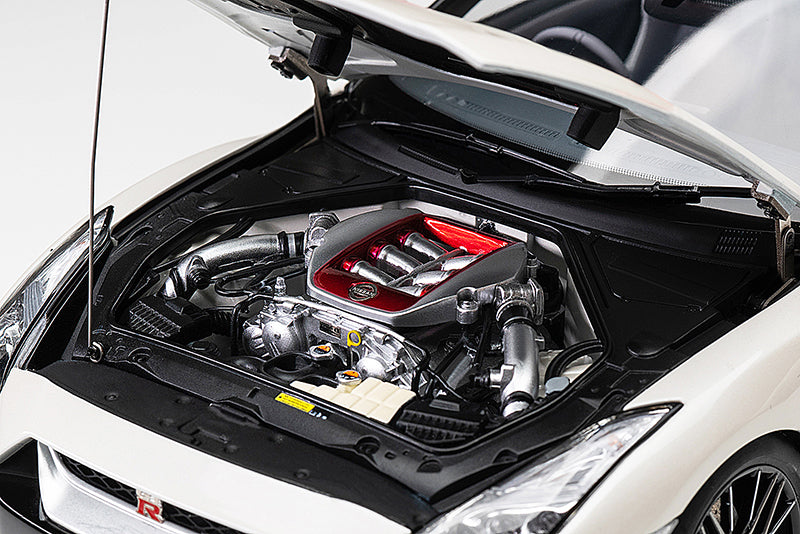 1/18 Pre Order Motorhelix Nissan Skyline GT-R R35 50th Anniversary Diecast Full Open with Engine Model