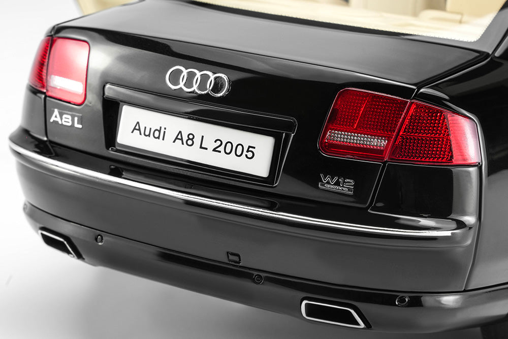 Pre Order 1/18 Motorhelix Audi A8L D3 W12 Black Full Open Diecast Model