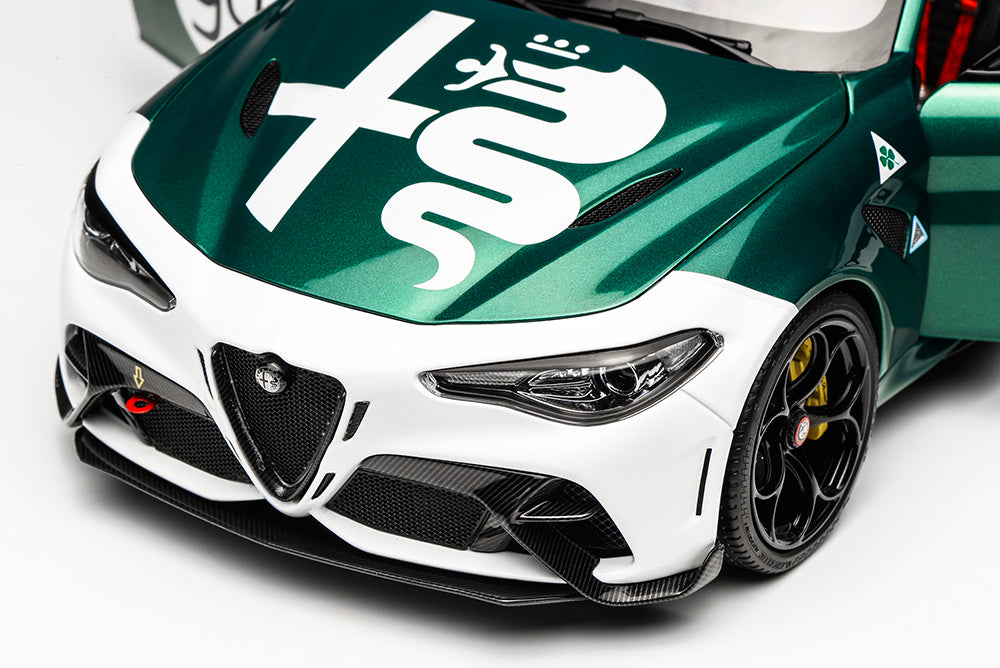 1/18 Motorhelix Alfa Romeo Giulia GTAm GTA M Livery Diecast Full