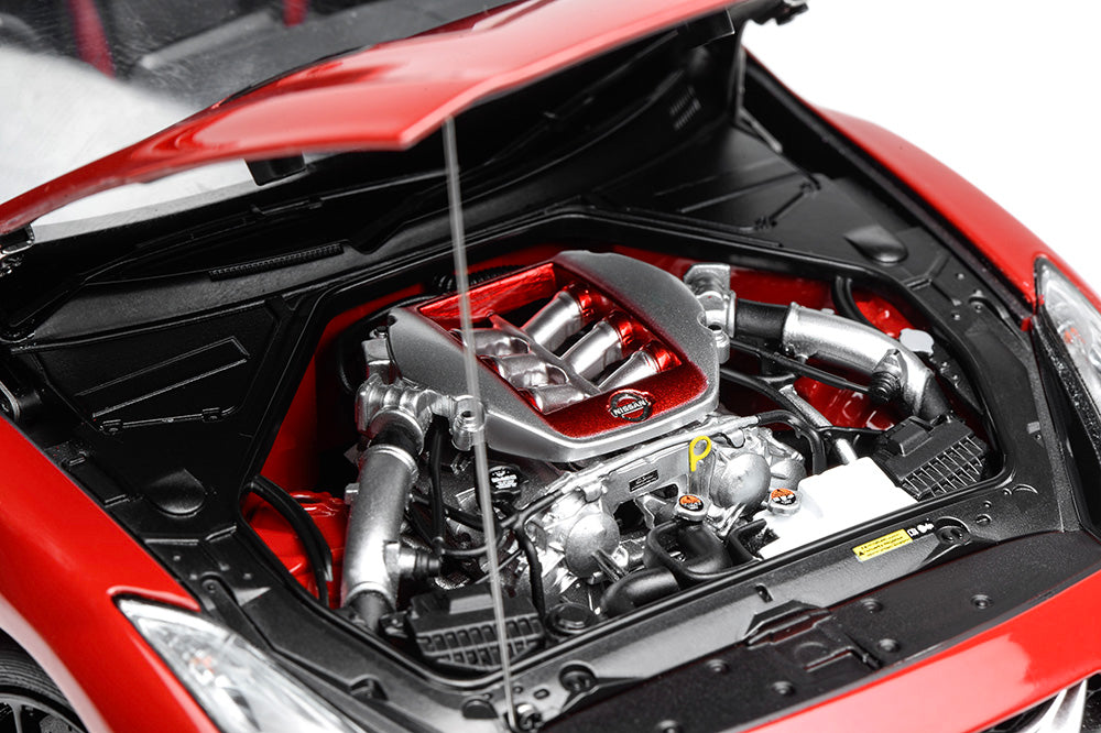 1/18 Motorhelix Nissan Skyline GT-R R35 Track Ed Engineered by NISMO 2020 JDM Full Open Diecast Model