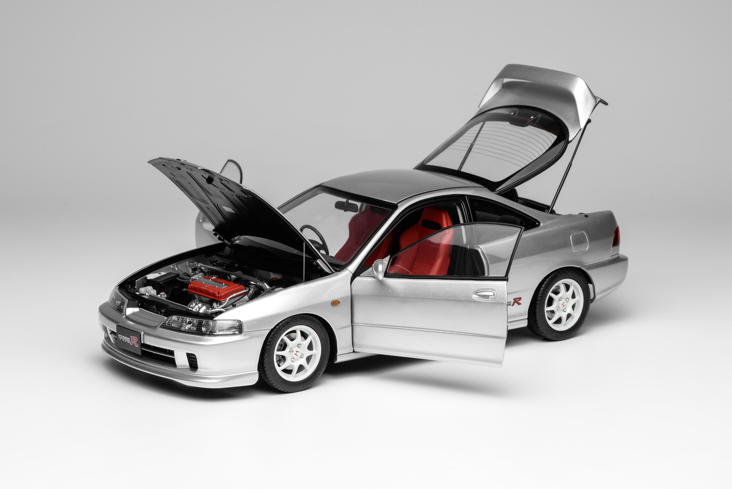 1/18 Motorhelix Honda Integra Type R DC2 Pre-Facelift JDM Diecast Full Open