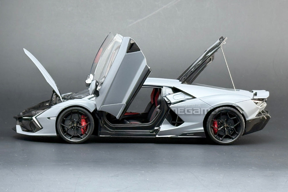 1/18 LCD Lamborghini Revuelto Matt Grey Diecast Full Open