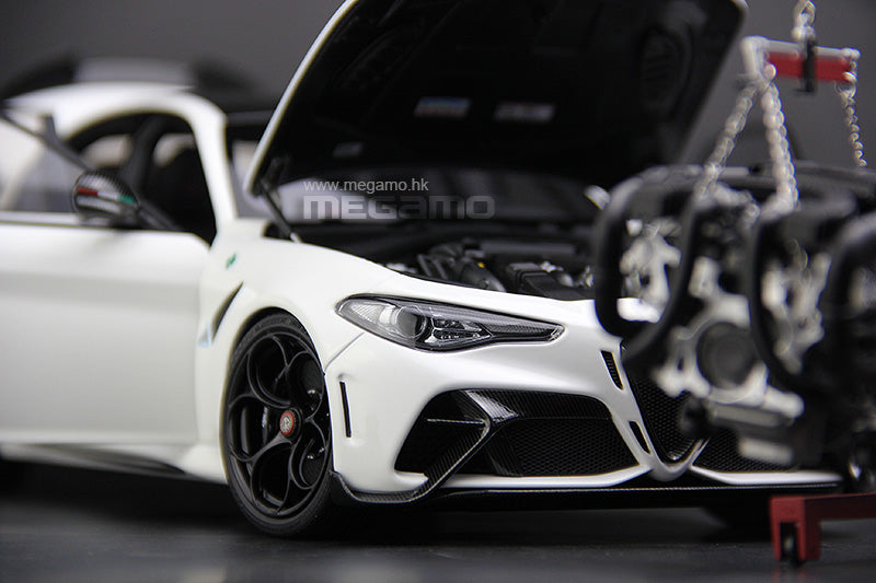 Xe mô hình Alfa Romeo Giulia GTAm Rosso GTA (Đuôi Thấp) 1:64 MiniGT (Đ Xe mô hình Alfa Romeo Giulia GTAm Rosso GTA (Đuôi Thấp) 1:64 MiniGT (Đ