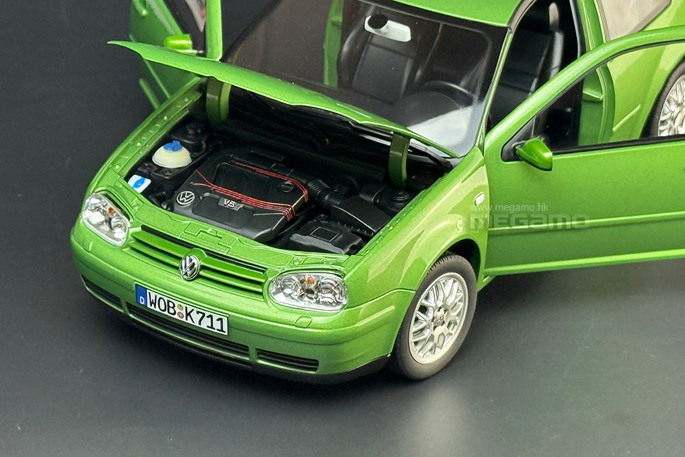 1/18 Norev Volkswagen VW Golf GTI MK4 1998 Green Diecast Full Open