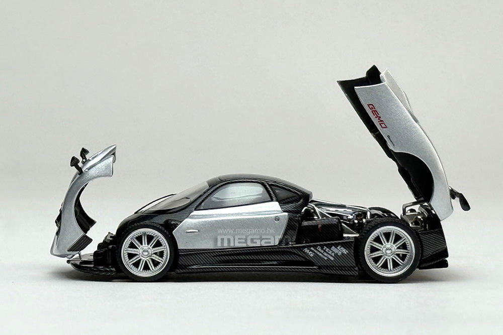 1/64 Almost Real AR Box Pagani Zonda F 2005 Geneva Motor Show Diecast Model