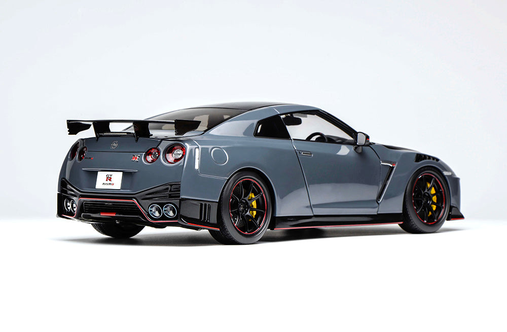 Pre Order 1/18 Motorhelix Nissan Skyline GT-R R35 Nismo Special Edition 2022 Stealth Grey Red Silver Diecast Full Open
