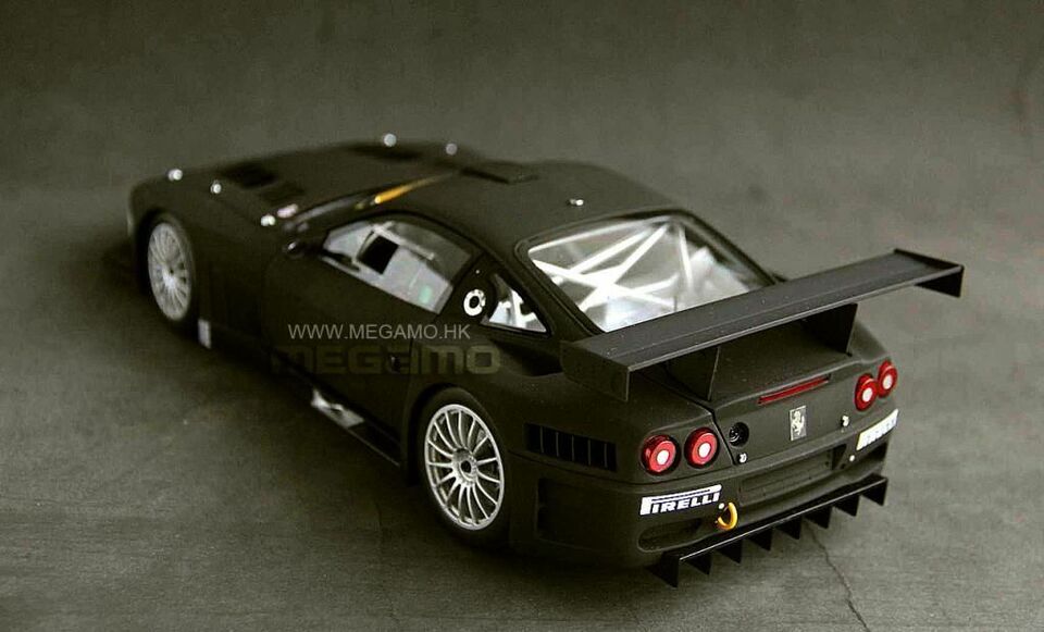 KYOSHO FERRARI 575 GTC EVOLUZIONE 2005 1/18 MATTE BLACK 08392 A KYOSHO FERRARI 575 GTC EVOLUZIONE 2005 1/18 MATTE BLACK 08392 A